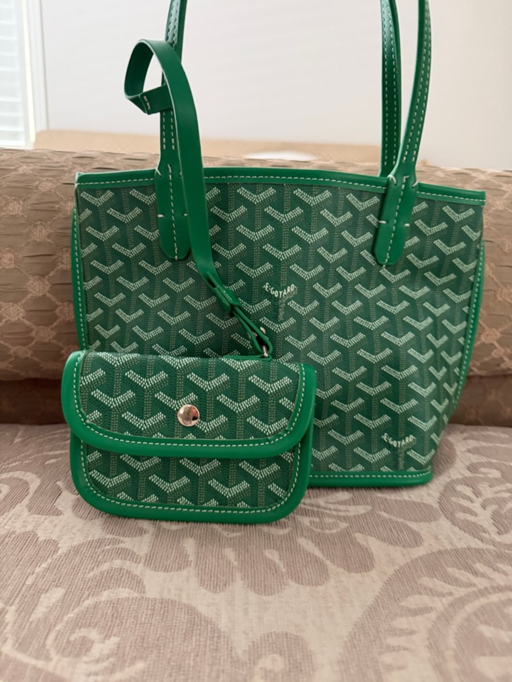 Green Tote with Matching Pouch